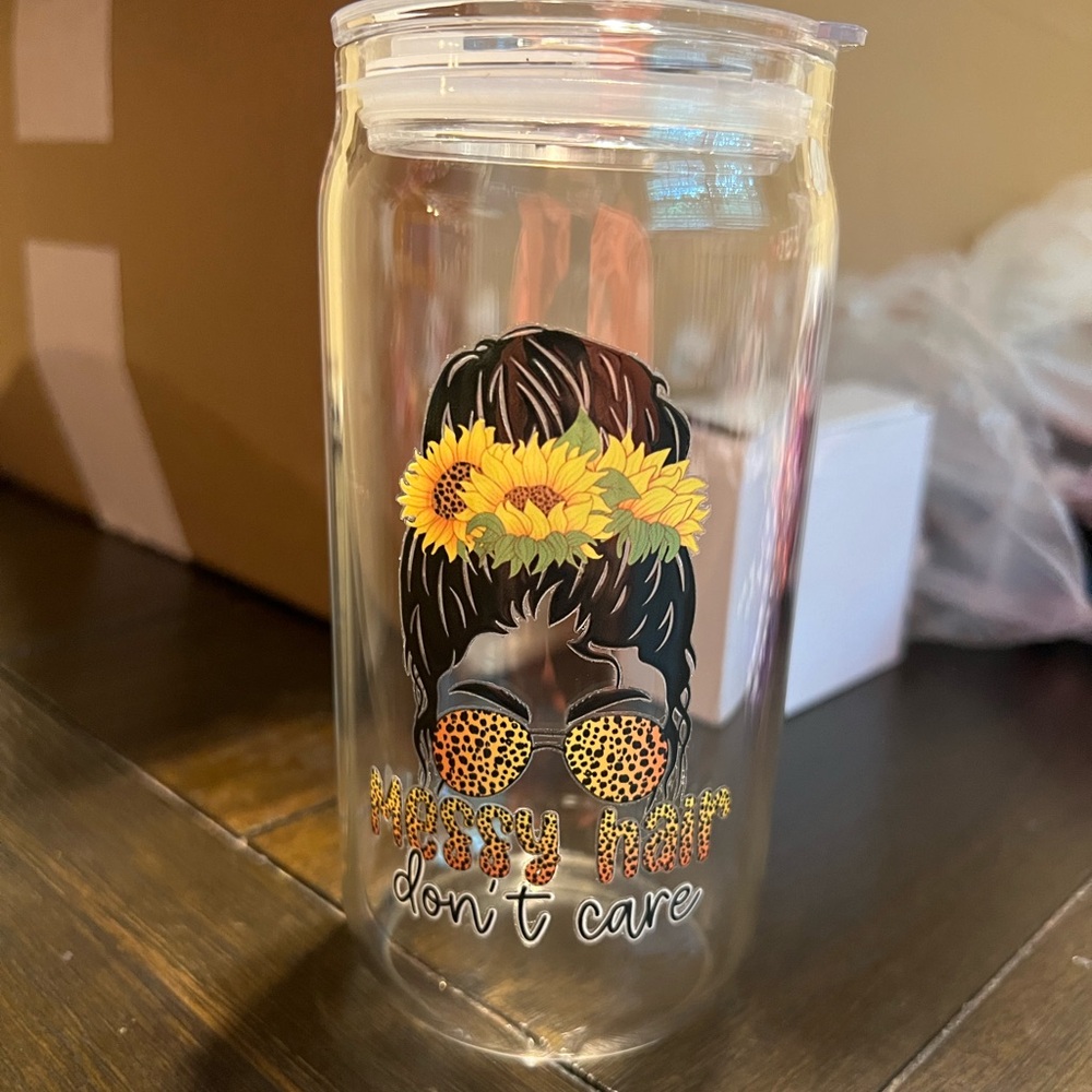Glass cup